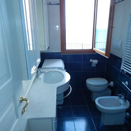 La Perla Apart Otel *
